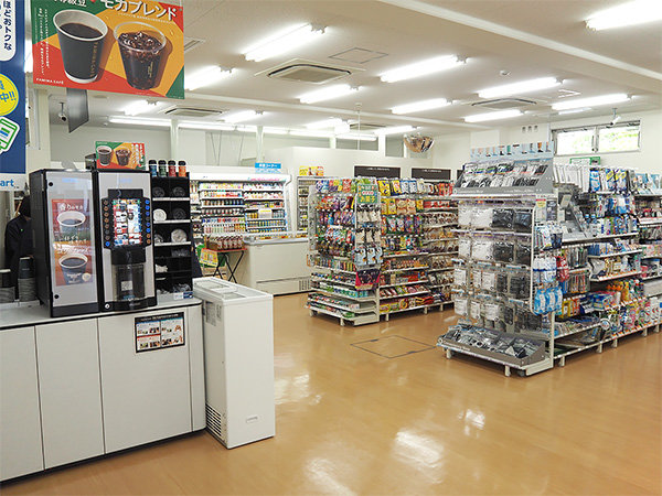 convenience_store2025.jpg